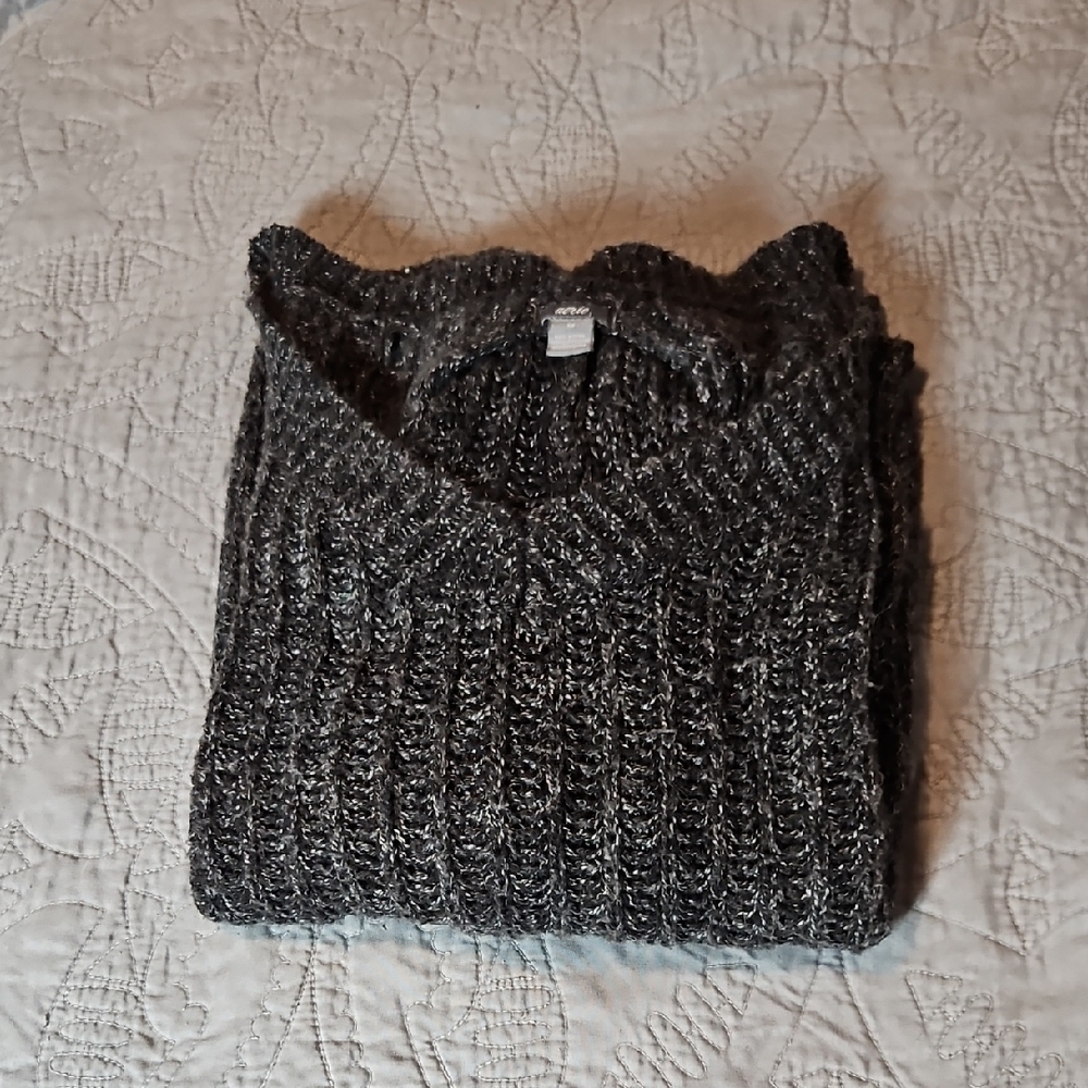 Aerie Charcoal Knit Sweater